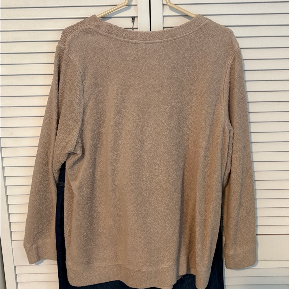 Denim& Co Baby Sherpa Crew Neck Pullover Top XL Beige